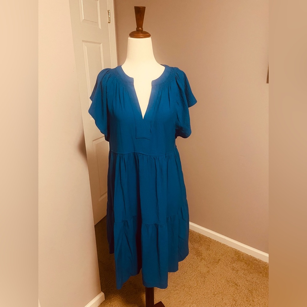 Calvin Klein blue tiered A line dress-Size 10 tailored crepe w/tie waist